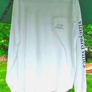 Men's Vineyard Vines tee shirt